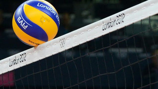 Se revisa la regla del toque de red y se cambia