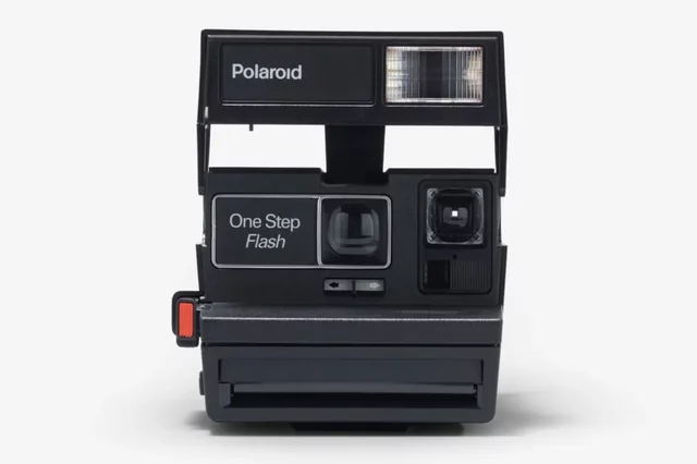 Instant camera