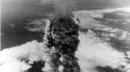 Timeline: GUERRA TOTAL Y GUERRA FRÍA