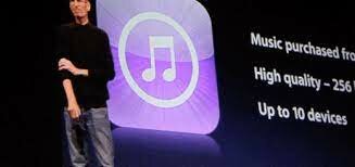 Lanzamiento de iTunes