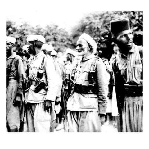 Sublevación militar en Marruecos y Sevilla.