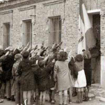 Timeline: La educación en la dictadura franquista (1939-1975)