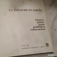 Publicación del Libro Blanco sobre la Educación en España