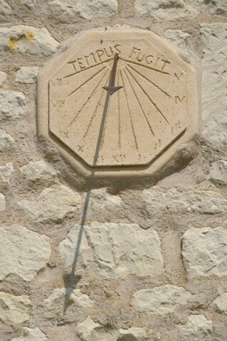 Invention du cadran solaire