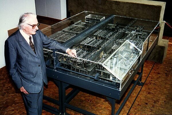 Historia de la computadora siglo XX