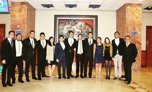 Re inicio de la licenciatura en Derecho