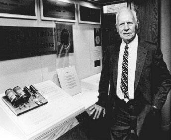 Computadora de Relés y Válvulas, 1937