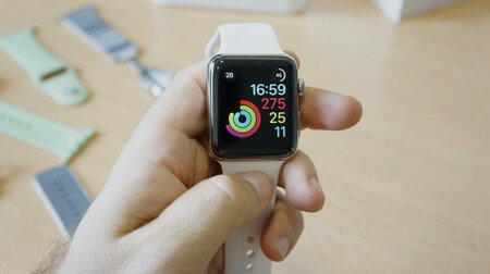 2016: Apple Watch Series 2-¡Hola, GPS!