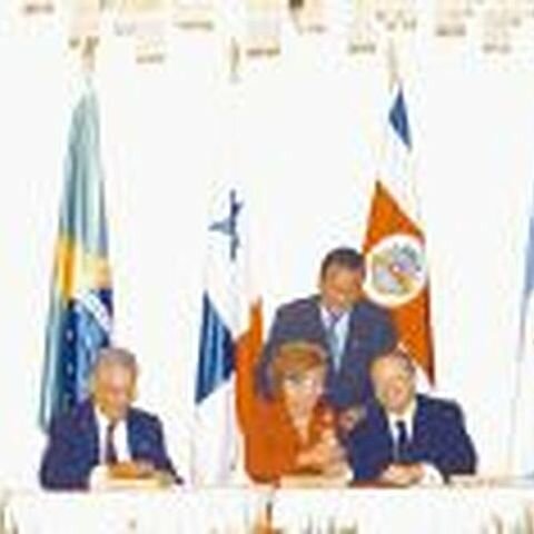TLC ENTRE EL SALVADOR Y PANAMÁ