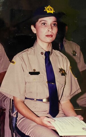 Inicia actividad laboral