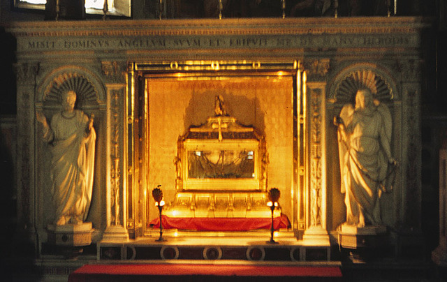 The Papacy Returns to Rome