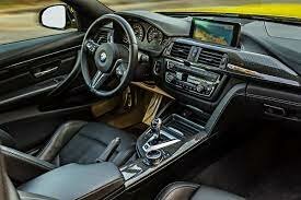 Parts de dins el cotxe