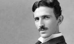 Nacimiento de Nikola Tesla (Añade 2-3 inventos en el texto)