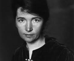 Margaret Sanger opens the first birth control clinic in the United States