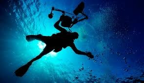 PERFECCIONAMIENTO DEL EQUIPO DE BUCEO