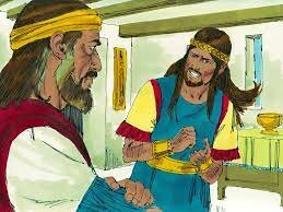 david flees from absolem