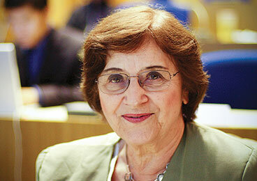 AnnyTreisman y Garry Gelade. Almacenamiento de la información