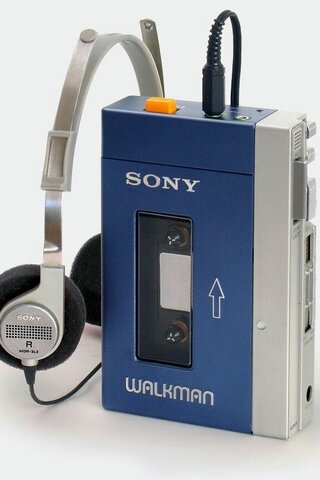 Portable Music Player: Invented by Multiple Engineers
