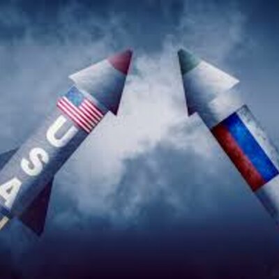 Timeline: GUERRA TOTAL Y GUERRA FRÍA