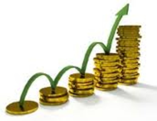 Inician los Programas de Estabilización y Recuperación Económica (ERE), que Provenían de la ayuda económica de la AID. Se extenderían hasta 1992.