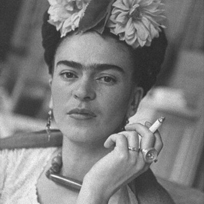 Timeline: Frida Kahlo
