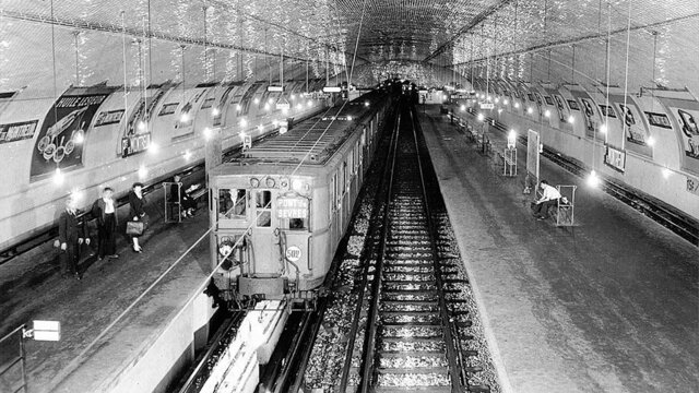 Inauguración del metro de Paris