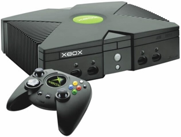 Lanzamiento al mercado la versión de su primera consola la Xbox
