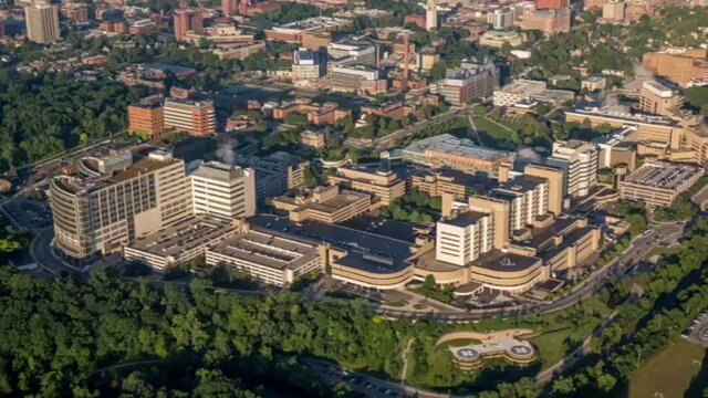 Kidney Center's Admission and Policy en Seattle