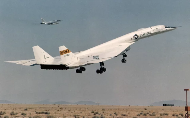 XB-70 Valkyrie
