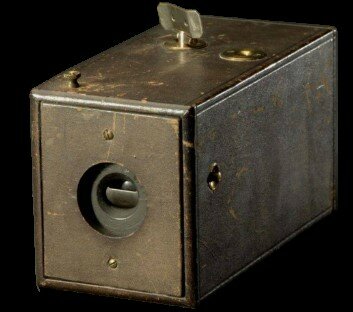 Primera película en carrete fotográfico