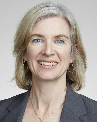 Jennifer Doudna (19 de febrero 1964)