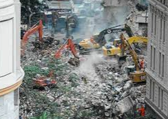 Três edifícios comerciais desabam no Rio de Janeiro