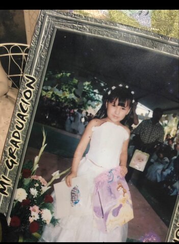 ME GRADUO DEL KINDER Y ENTRO A LA PRIMARIA