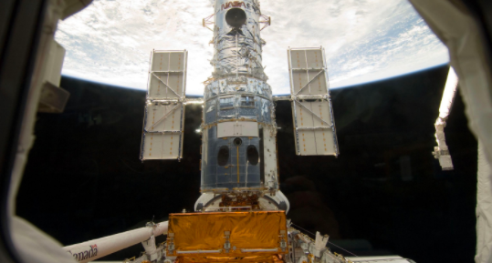 April 25th 1990: Hubble