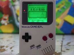 IL PRIMO GAME BOY