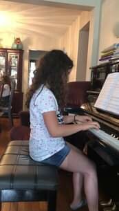 J’ai commencé à jouer le piano