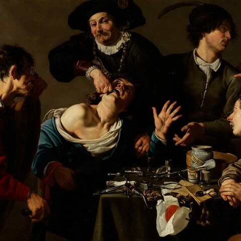 Barberos franceses practican la odontologia