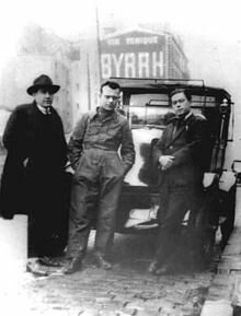 Pertini viene mandato in esilio