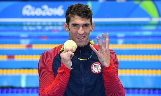 Beijing 2008 Olympic Games, Michael Phelps Breaks It