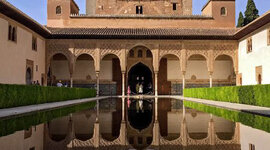 Timeline: MONUMENTOS DE ARTE MUSULMAN EN LA PENINSULA IBÉRICA