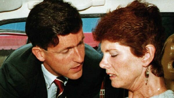 Prononce contre la loi