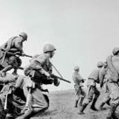 Timeline: GUERRA TOTAL Y GUERRA FRIA