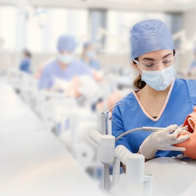 Timeline: Historia de la Odontología