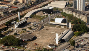 Incêndio destrói auditório do Memorial da América Latina