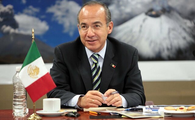 Felipe Calderón Hinojosa - Alianza por la Calidad.
