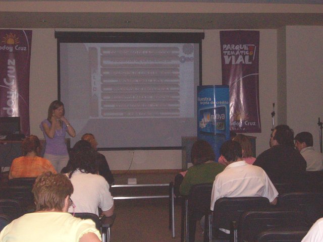 Convenio entre la Municipalidad de Godoy Cruz y el Supermercado Mayorista YAGUAR SA