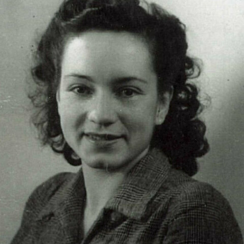 Coloma Seró és deportada en el comboi dels 27000