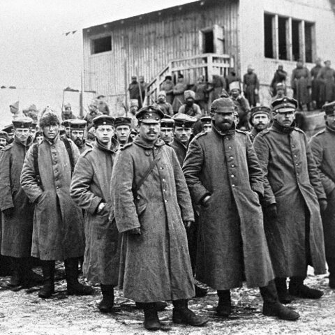 China declara la guerra a Alemania.