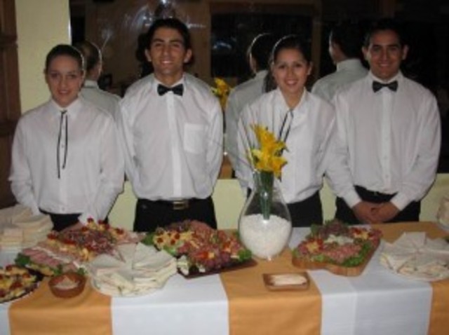 Convenio de Colaboración entre La Asociación Empresaria Hotelrea Gastronómica Argentina y la Municipalidad de Godoy Cruz