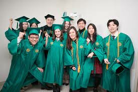 Mason Korea's First Commencement